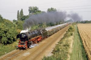 Schnellzugdampf im Elsass