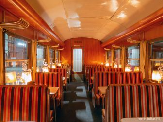 <p>Speiseraum des WRtm im mit f&uuml;r die fr&uuml;hen 1970er-Jahre charakteristischen Farben des Innendesigns. Foto: Dr. Burkhard Pick</p>